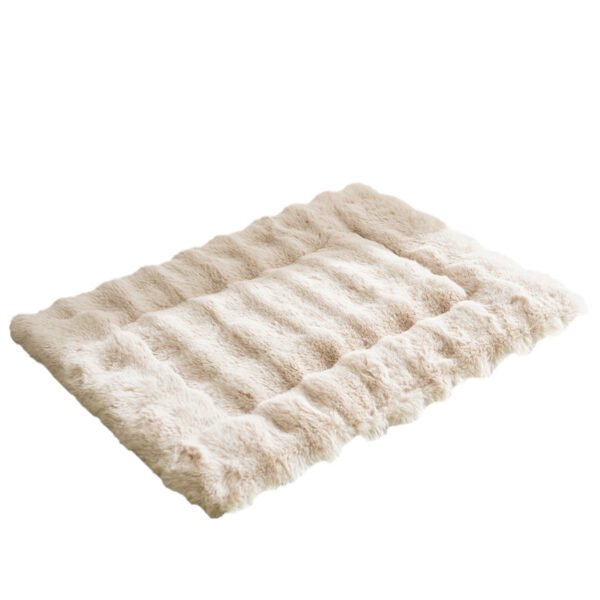 Bubble Fleece and Rabbit Fur Pad