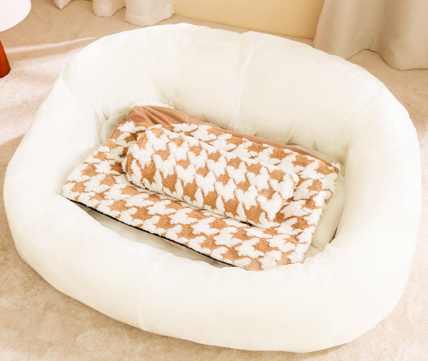 Houndstooth Backrest Oval Pet Bed