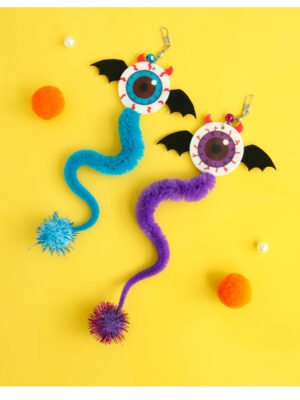 Long - tailed Demon Cat Teaser Wand