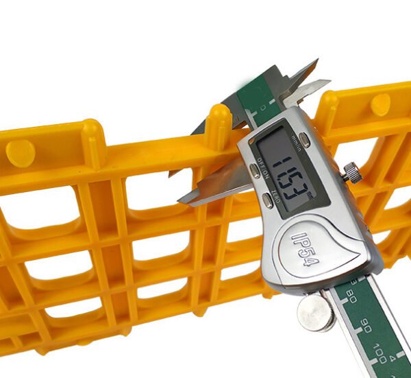 Thickened poultry transport crate