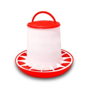 One-piece chicken feed bucket