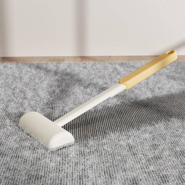 Multifunctional Long-Handle Lint Brush