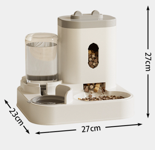 Water and Food Integrated Feeder