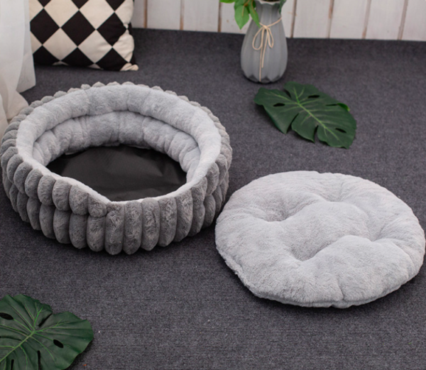 Double-Layer Ribbed Pet Bed