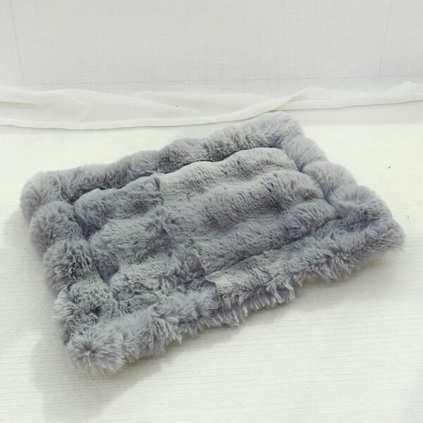 Faux Rabbit Fur Pet Mat