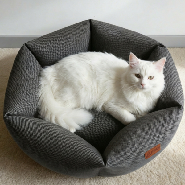 European‑style Plush Hexagonal Pet Bed