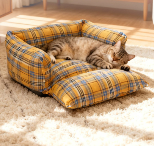 Snap‑button Square Pet Bed