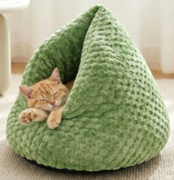 Zong‑zi Shaped Pet Bed